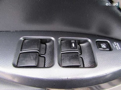 Mitsubishi Grandis 2007 - фото 23