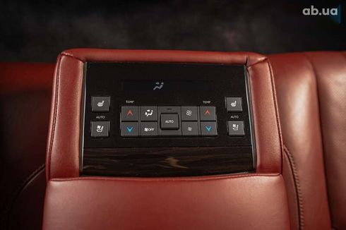 Lexus LX 2016 - фото 13