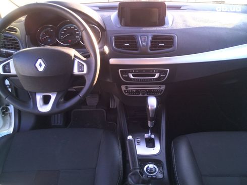 Renault Fluence 2013 белый - фото 4