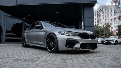 BMW M5 2018 - фото 9