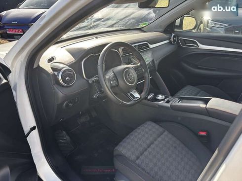 MG ZS EV 2022 - фото 29