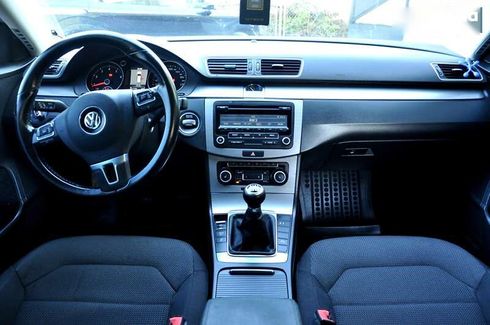 Volkswagen Passat 2011 - фото 25
