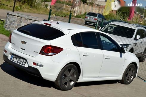 Chevrolet Cruze 2011 - фото 12