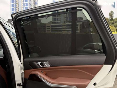 BMW X5 2018 - фото 26