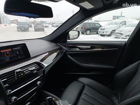 BMW 5 серия 2017 черный - фото 34