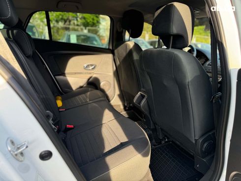 Renault Megane 2014 белый - фото 16