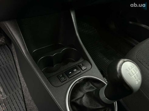 Skoda Fabia 2008 - фото 30