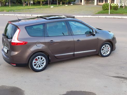 Renault Scenic 2012 коричневый - фото 2