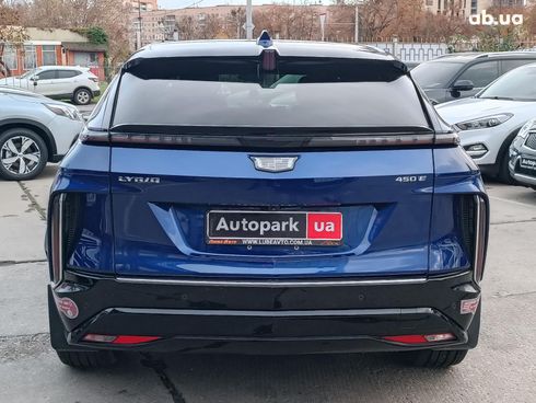 Cadillac Lyriq 2023 синий - фото 21