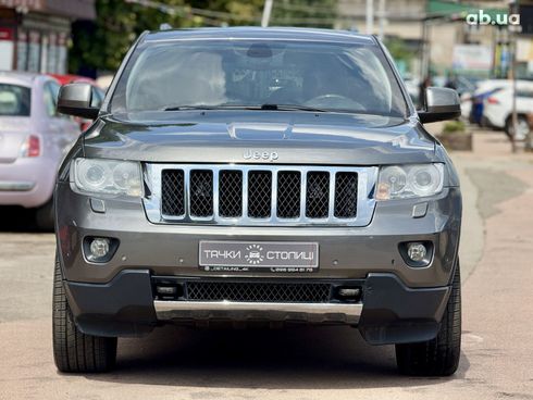 Jeep Grand Cherokee 2011 серый - фото 8