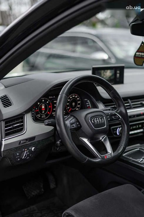 Audi Q7 2015 - фото 25