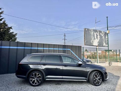 Volkswagen passat alltrack 2018 - фото 4