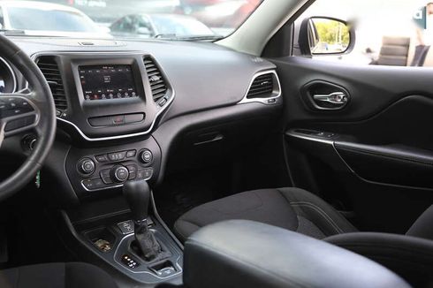 Jeep Cherokee 2020 - фото 11
