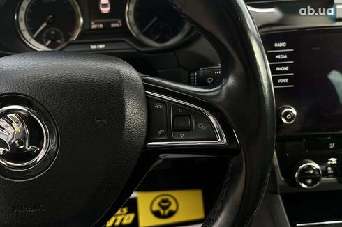 Skoda Octavia 2018 - фото 22