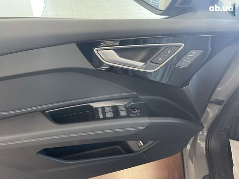 Audi Q4 e-tron 2025 - фото 13