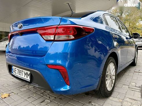 Kia Rio 2018 - фото 11