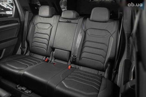 Volkswagen Touareg 2019 - фото 14
