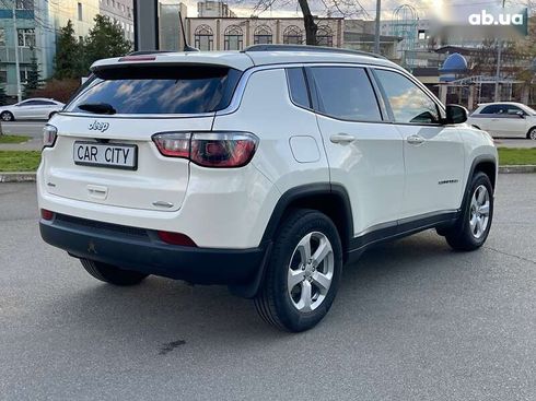 Jeep Compass 2017 - фото 7