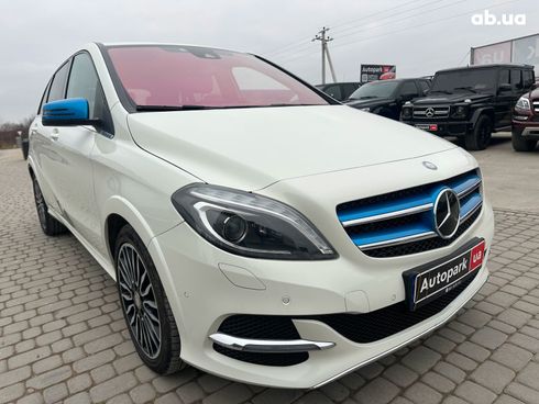 Mercedes-Benz B-Класс 2016 белый - фото 9