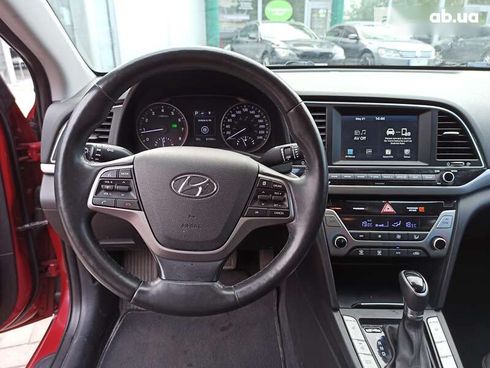 Hyundai Elantra 2016 - фото 15