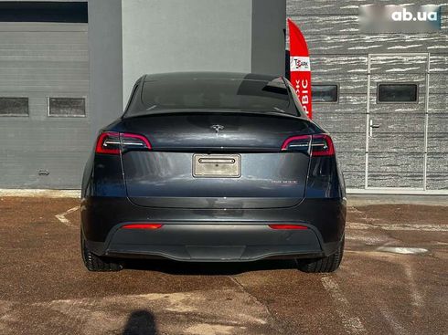 Tesla Model Y 2024 - фото 8