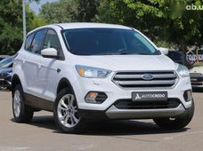 Продажа б/у Ford Escape 2016 года - купить на Автобазаре