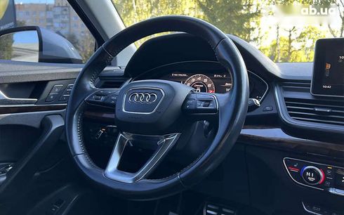 Audi Q5 2017 - фото 12