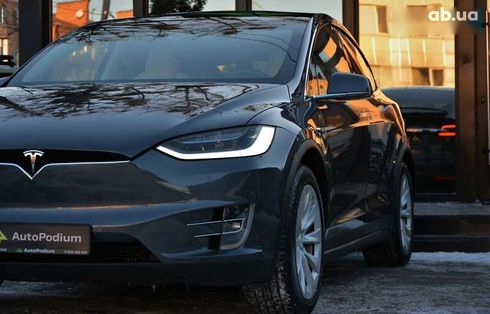 Tesla Model X 2018 - фото 5