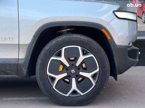 Rivian R1T 2023 - фото 27