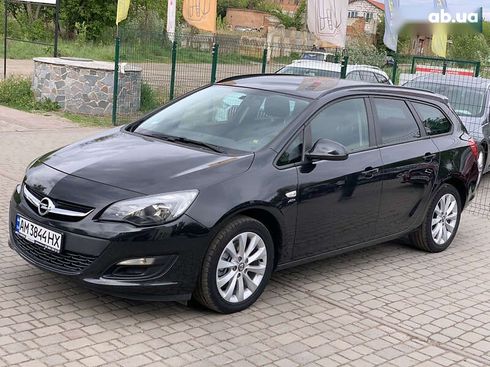 Opel Astra 2013 - фото 3