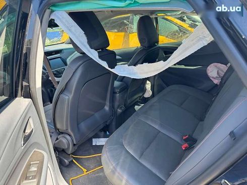 Chevrolet Bolt 2017 - фото 15