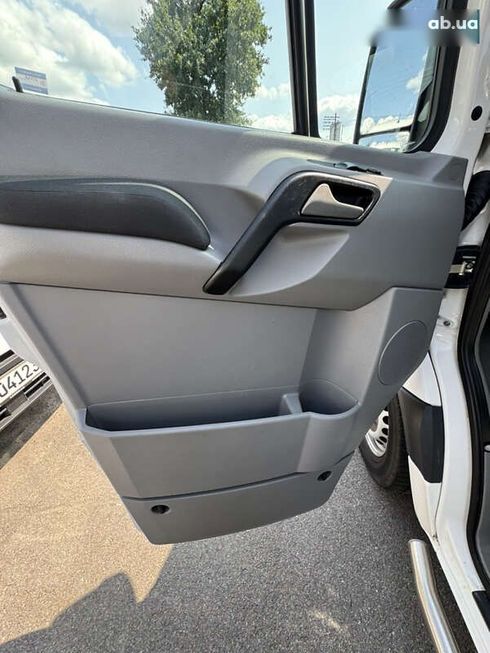 Volkswagen Crafter 2012 - фото 24