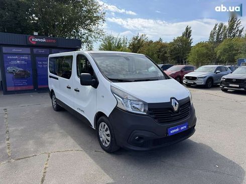 Renault Trafic 2019 - фото 3