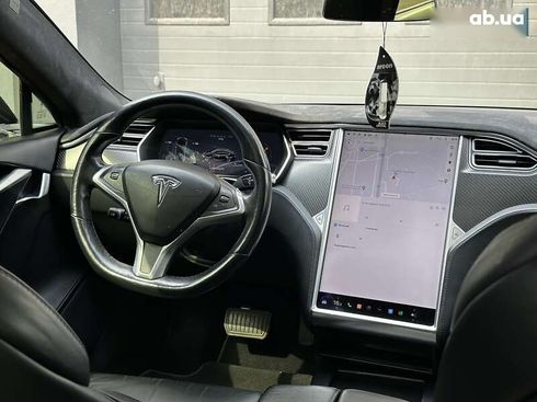 Tesla Model S 2017 - фото 17