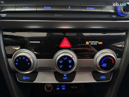 Hyundai Avante 2019 - фото 26