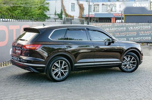 Volkswagen Touareg 2018 - фото 6