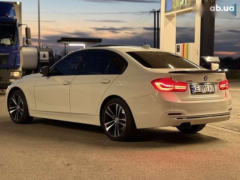 BMW 3 серия 2018 - фото 13