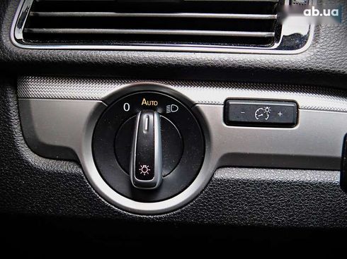 Volkswagen Passat 2016 - фото 9