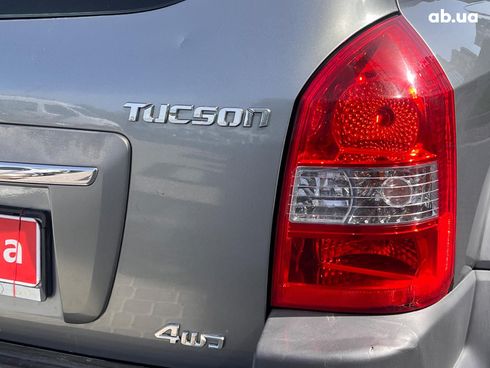 Hyundai Tucson 2012 серый - фото 8