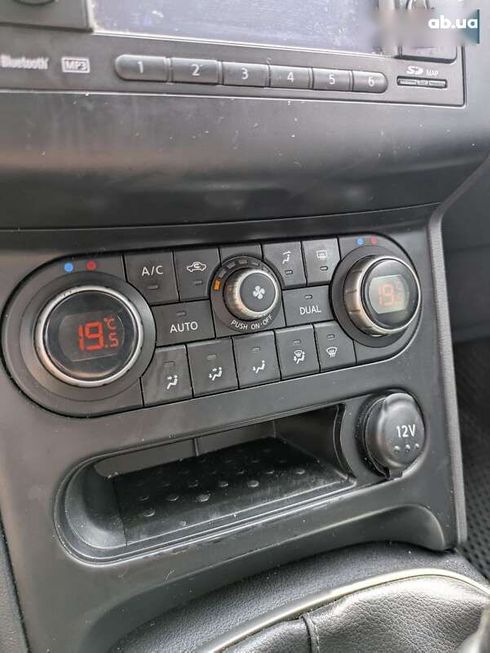 Nissan Qashqai 2011 - фото 15