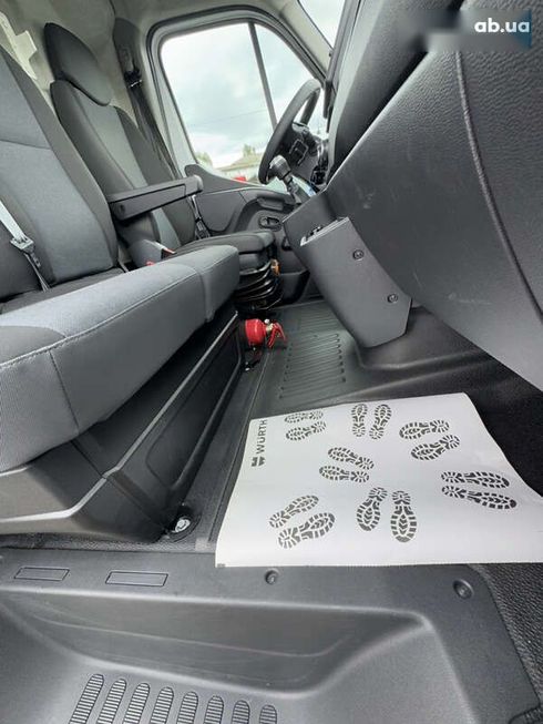 Renault Master 2021 - фото 26