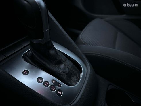 Volkswagen Golf 2013 белый - фото 23