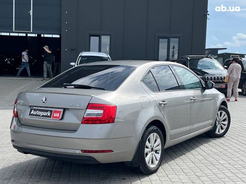 Skoda octavia a7 2017 бежевый - фото 7