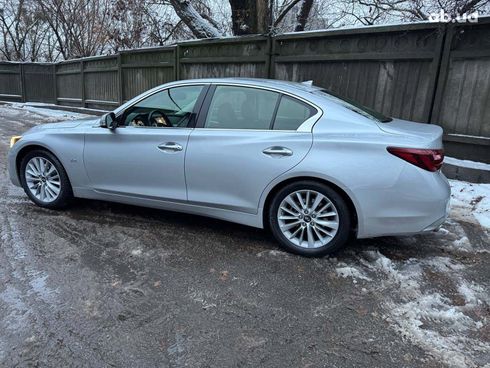 Infiniti Q50 2017 серый - фото 13