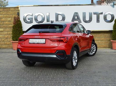 Audi Q3 2020 - фото 13