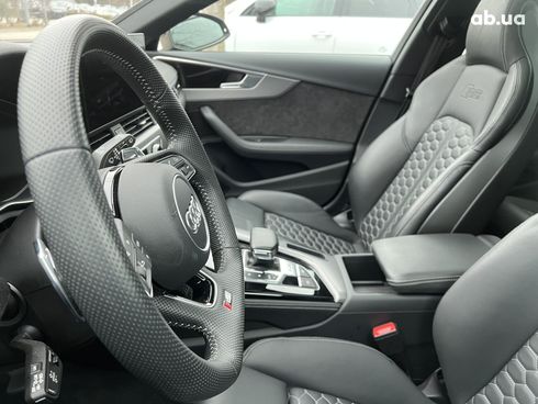 Audi RS 4 2023 - фото 24