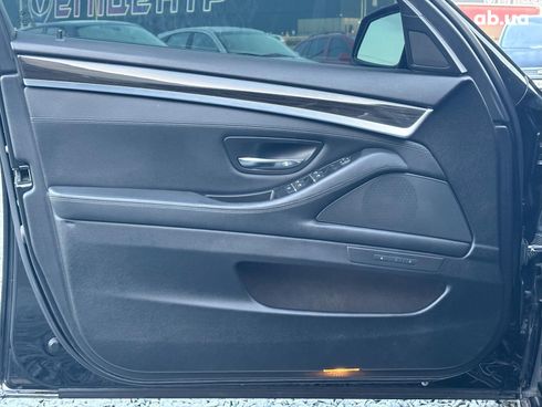 BMW 5 серия 2013 черный - фото 25