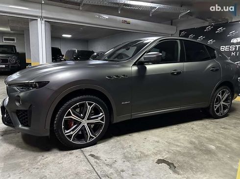 Maserati Levante 2019 - фото 18