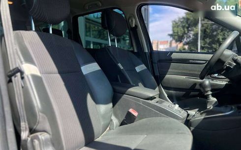 Renault Scenic 2012 - фото 18