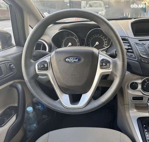 Ford Fiesta 2018 - фото 15